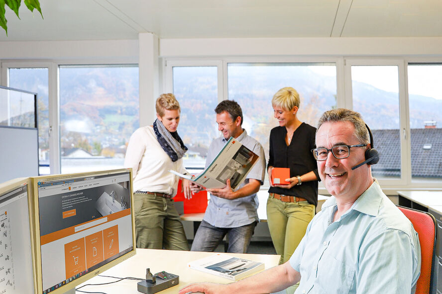 Arbeiten bei Inhaus Arbeiten bei Inhaus